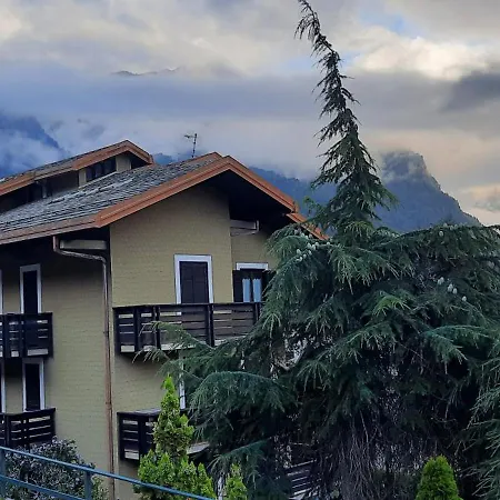 Alice * Chiesa in Valmalenco